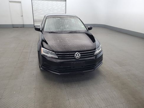 Used 2015 Volkswagen Jetta S FWD image 14