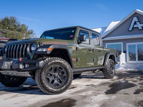 Used 2022 Jeep Gladiator Mojave w/ Cold Weather Group image 1