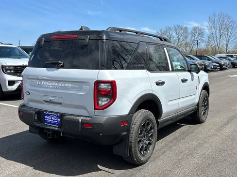 New 2026 Ford Bronco Sport Badlands AWD/4WD image 2