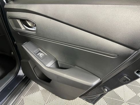 Used 2025 Honda Accord SE image 29