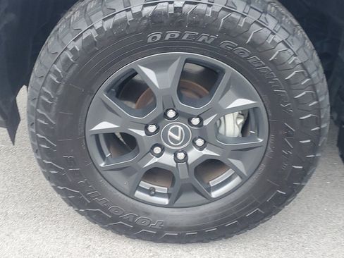 Certified 2024 Lexus GX 550 image 4