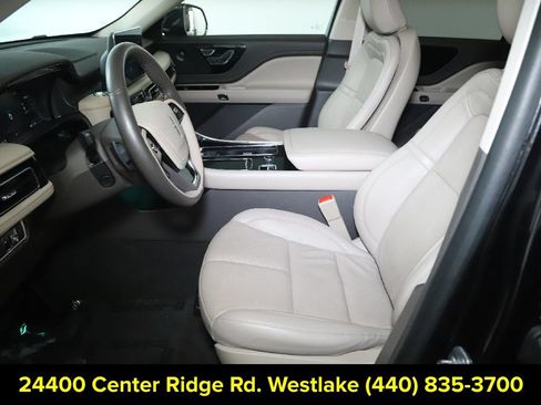 Used 2024 Lincoln Aviator Reserve w/ Elements Package Plus AWD/4WD image 19