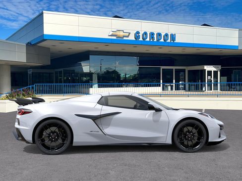New 2026 Chevrolet Corvette Z06 RWD image 5
