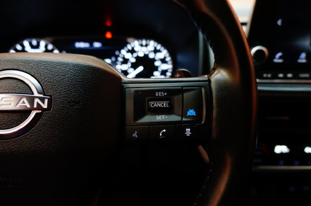 Certified 2025 Nissan Rogue SV AWD/4WD image 28