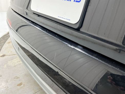 Used 2017 Audi Q7 2.0T Premium image 33