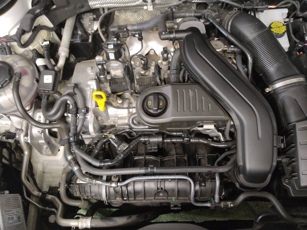 Used 2022 Volkswagen Taos SEL FWD image 30