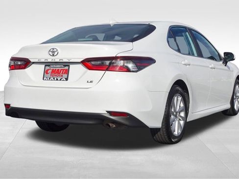Used 2023 Toyota Camry LE image 3