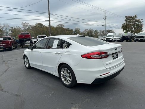 Used 2020 Ford Fusion SE image 7
