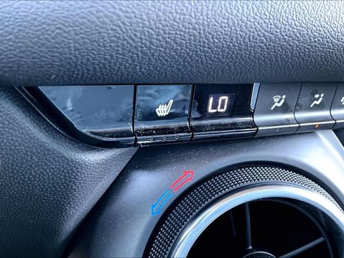 Used 2024 Chevrolet Blazer LT w/ Midnight/Sport Edition FWD image 24