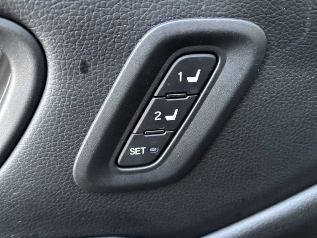 Used 2025 Honda Pilot Elite image 10