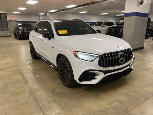 Used 2024 Mercedes-Benz GLC 43 AMG 4MATIC image 2