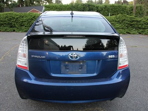 Used 2011 Toyota Prius Two image 10