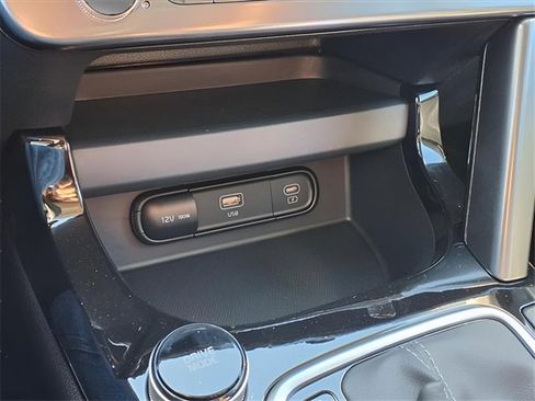 New 2026 Kia Seltos S image 11