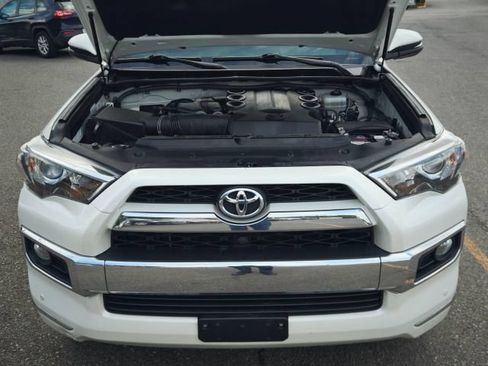Used 2017 Toyota 4Runner Limited AWD/4WD image 52