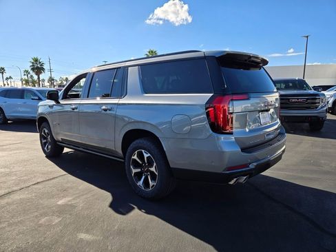 New 2026 GMC Yukon XL AT4 w/ AT4 Premium Plus Package AWD/4WD image 3