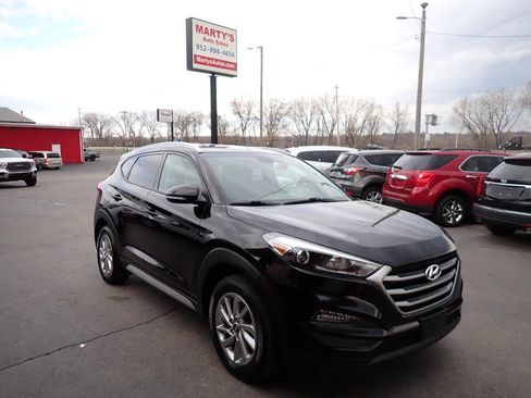 Used 2017 Hyundai Tucson SE Plus image 1