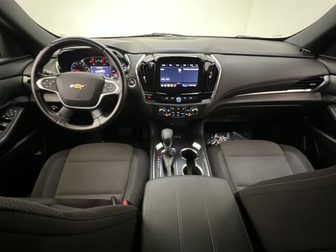 Used 2022 Chevrolet Traverse LT image 21