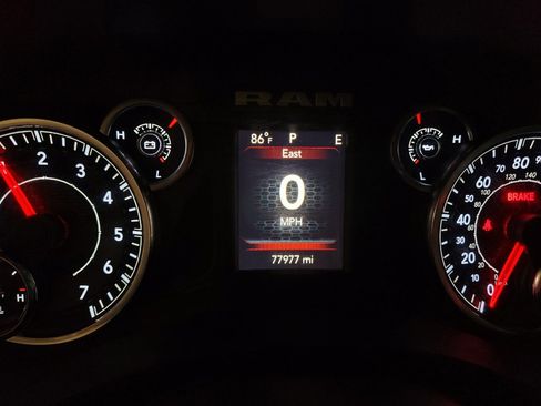 Used 2020 RAM 1500 Big Horn AWD/4WD image 23