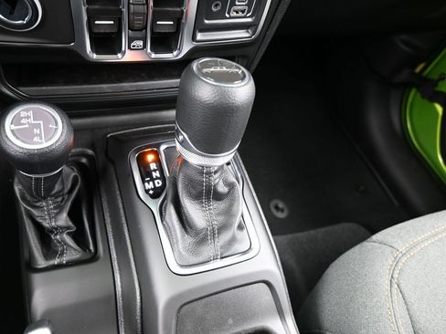 New 2026 Jeep Gladiator Sport image 19