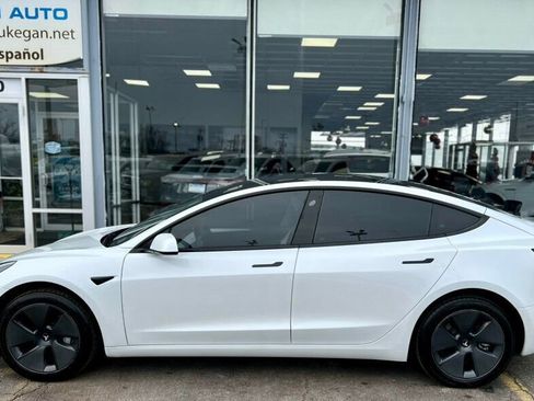 Used 2022 Tesla Model 3 image 2