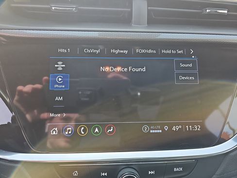 Used 2022 Buick Encore GX Essence w/ Advanced Technology Package image 22