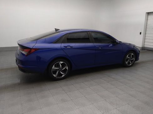 Used 2023 Hyundai Elantra SEL w/ Convenience Package FWD image 10