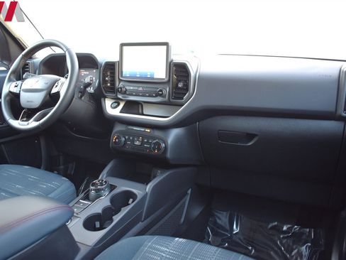 Used 2024 Ford Bronco Sport Heritage w/ Heritage Convenience Package image 12