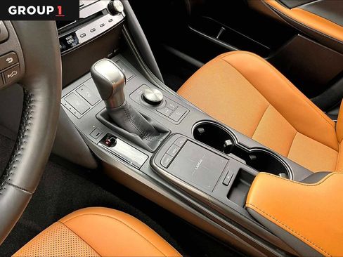 Used 2025 Lexus IS 350 F Sport image 13