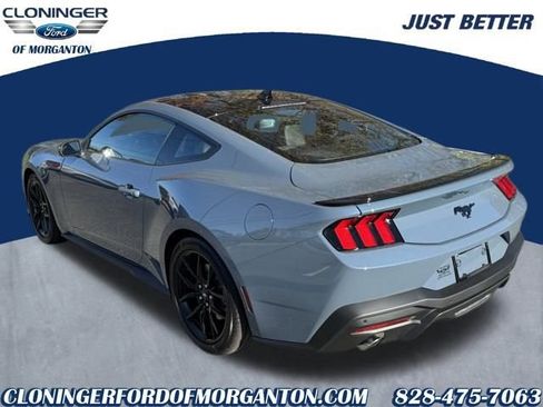 New 2026 Ford Mustang Coupe image 5