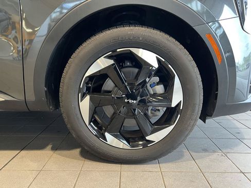Used 2025 Kia Sorento SX Prestige AWD/4WD image 9