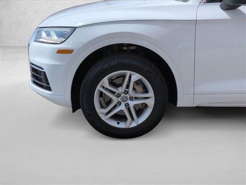 Used 2018 Audi Q5 2.0T Premium Plus w/ Premium Plus Package AWD/4WD image 25