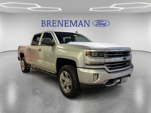 Used 2016 Chevrolet Silverado 1500 LTZ Z71 w/ LTZ Plus Package image 3