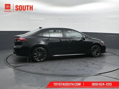 Used 2024 Toyota Corolla XSE image 3