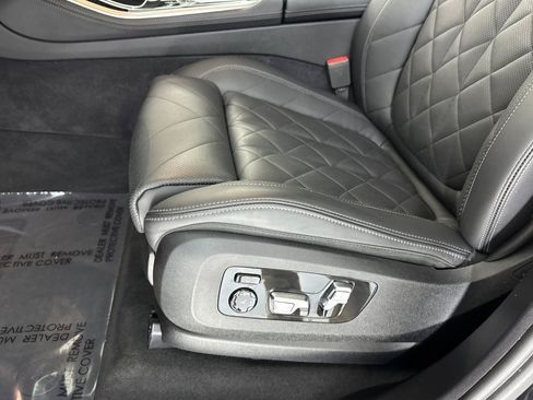 Used 2024 BMW X5 xDrive50e w/ M Sport Package AWD/4WD image 14