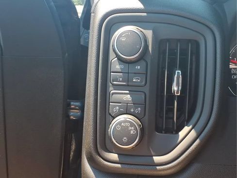 Used 2024 Chevrolet Silverado 1500 Custom AWD/4WD image 15