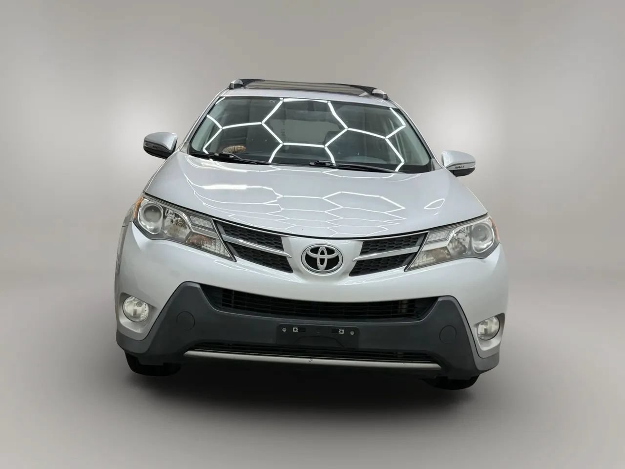 Used 2015 Toyota RAV4 XLE FWD image 3