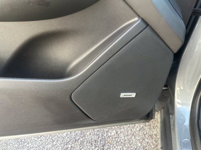 Used 2023 Cadillac XT6 Premium Luxury FWD image 14
