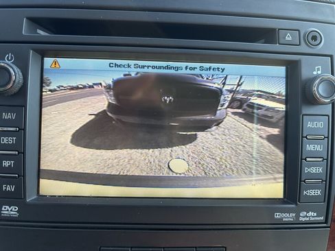 Used 2011 Chevrolet Tahoe LTZ RWD image 50