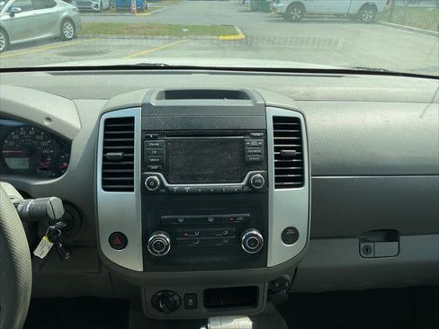 Used 2017 Nissan Frontier S w/ S Work Truck Package (4X4) image 31