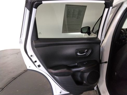 Used 2025 Honda HR-V Sport image 33