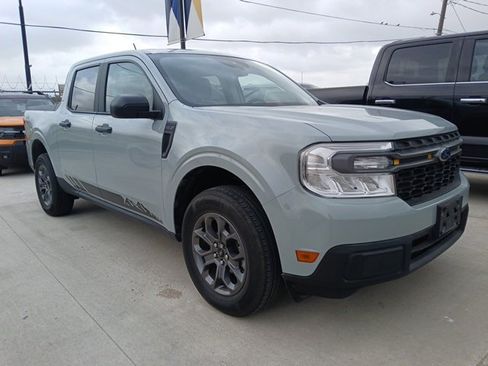 Used 2023 Ford Maverick XLT image 5