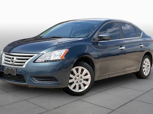 Used 2015 Nissan Sentra S FWD image 3