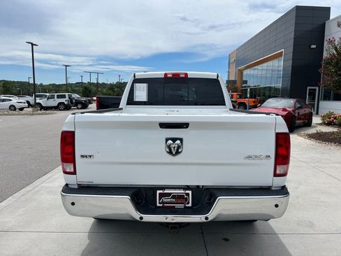 Used 2016 RAM 1500 Classic SLT AWD/4WD image 17