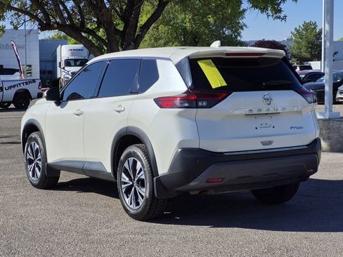 Used 2021 Nissan Rogue SV AWD/4WD image 4