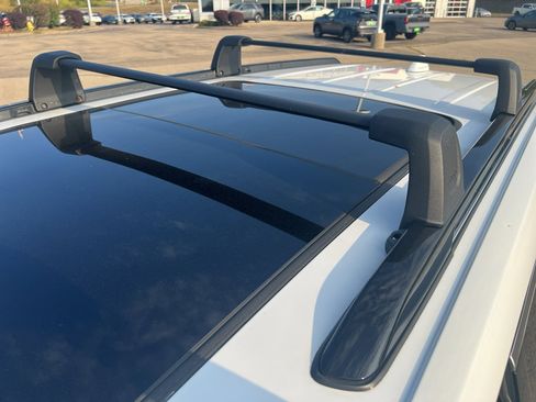 Used 2021 Jeep Grand Cherokee L Overland w/ Luxury Tech Group IV image 8