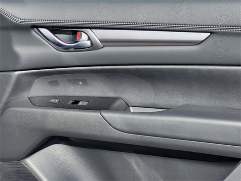 New 2025 MAZDA CX-5 AWD 2.5 S w/ Preferred Package image 13