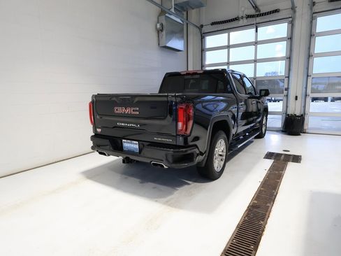 Certified 2023 GMC Sierra 1500 Denali image 3