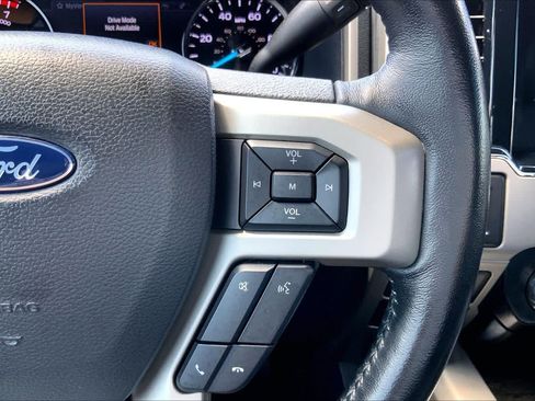 Used 2022 Ford F250 Lariat w/ Tremor Off-Road Package AWD/4WD image 25