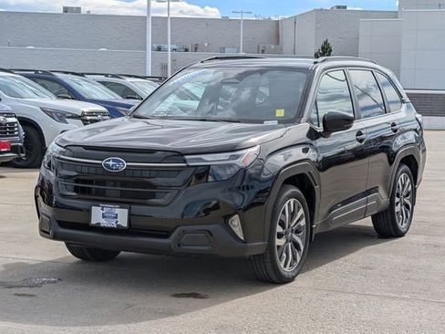 Used 2025 Subaru Forester Touring w/ Protection Package image 8