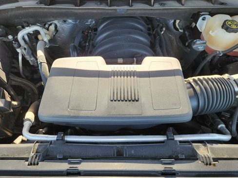 Used 2022 GMC Yukon SLT w/ SLT Premium Package image 31